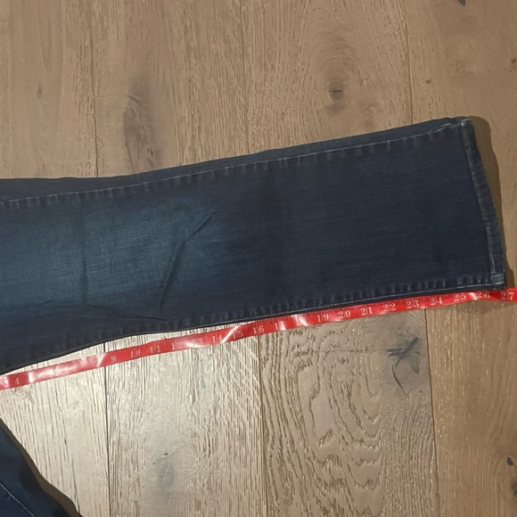 👖NWOT Levi’s 505 women’s denim jeans, 32 inch waist Measurements in pictures - Picture 9 of 12